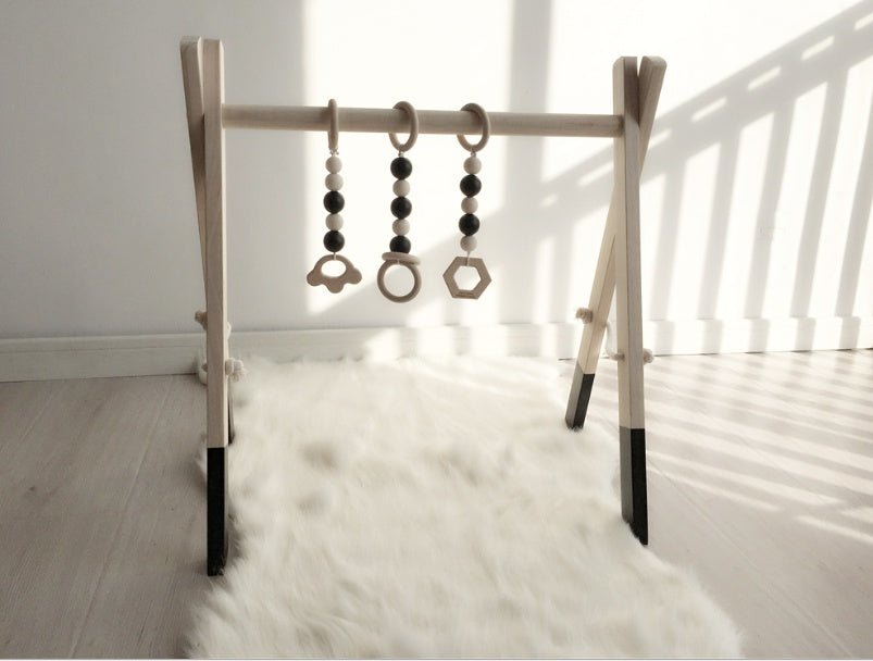 Ins decoration Nordic children's room fitness equipment newborn baby baby fitness frame Nordic wood crafts
